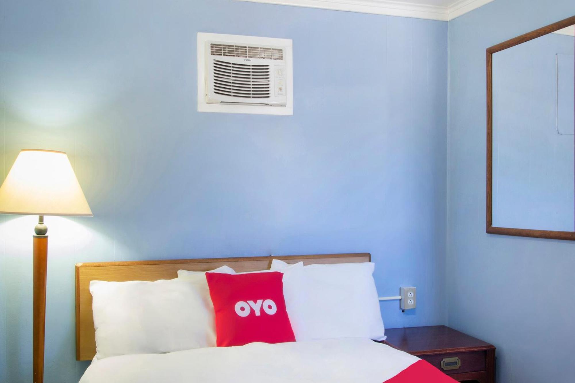 OYO Hotel Wilkes-Barre East Exteriör bild