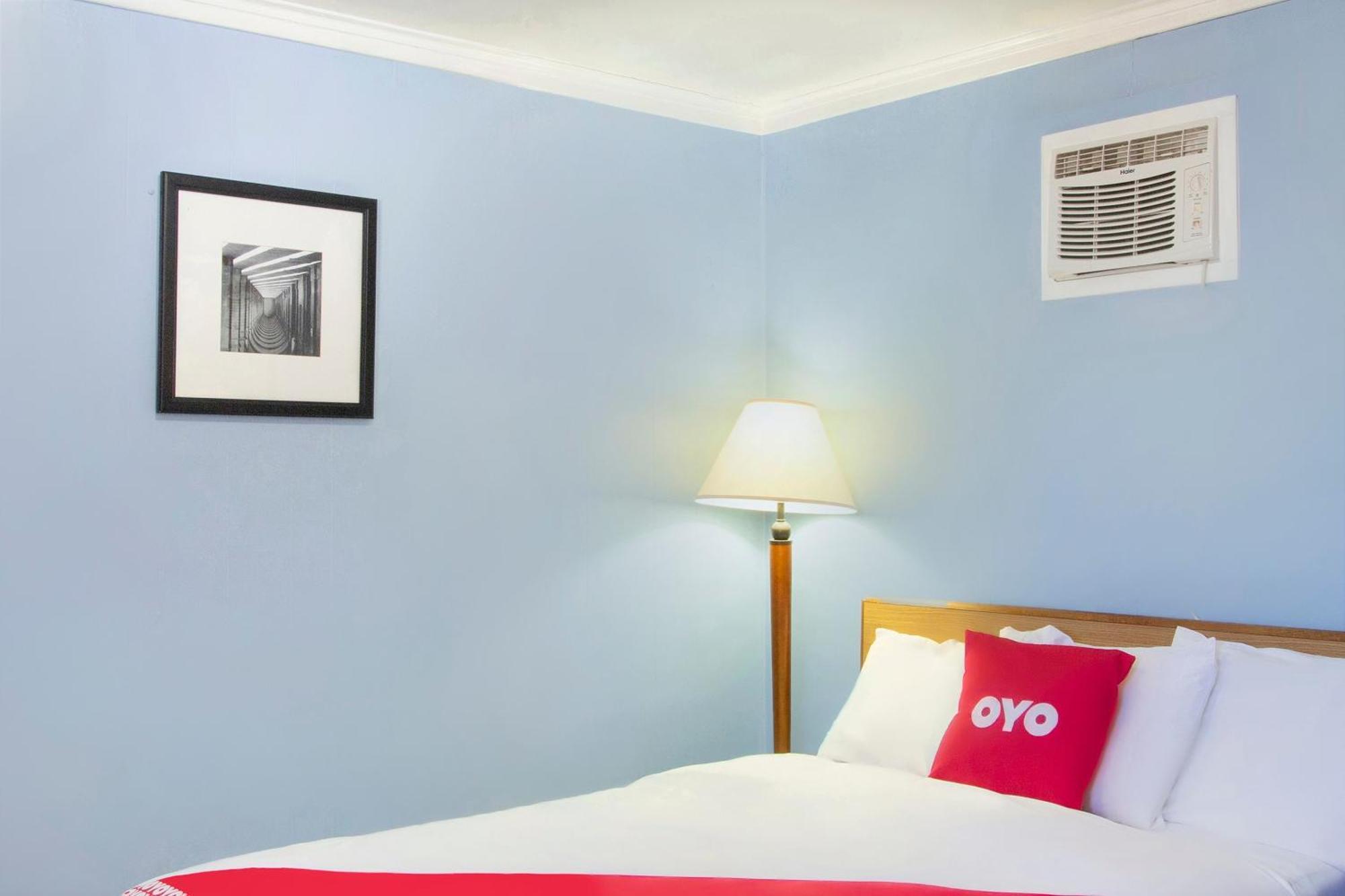 OYO Hotel Wilkes-Barre East Exteriör bild